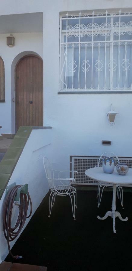 Wonderful Beach House With 2 Pools Villa กาลาเฟลล์ ภายนอก รูปภาพ